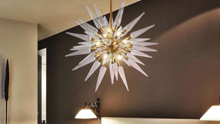 Deslumbrante candeeiro de vidro inspirado em Murano para sala de jantar