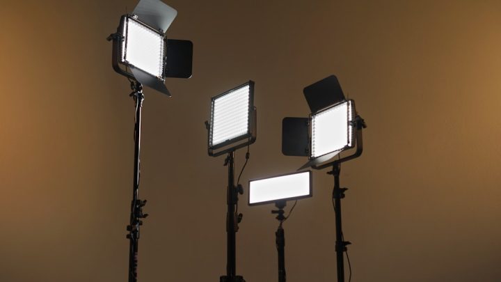 Iluminação de estúdio para pintura de fim de semana